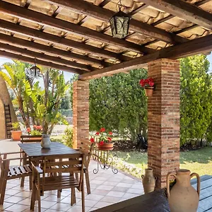 Casa vacanze Kalos Near The Sandy Beach, Parking & Wifi, Noto